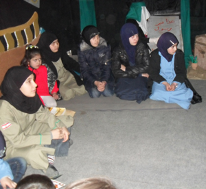 الحضور في مجلس الأربعين