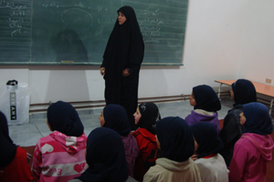 حضور في ورشة سن البلوغ