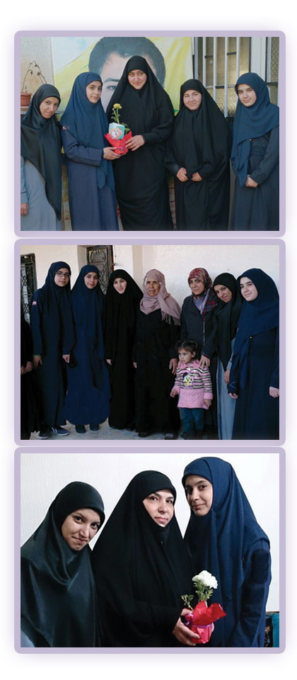 توزيع ورود على أمهات الشهداء